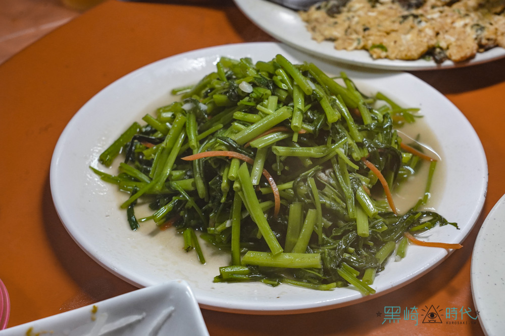 蘭嶼美食 藍的魚餐廳 炒青菜